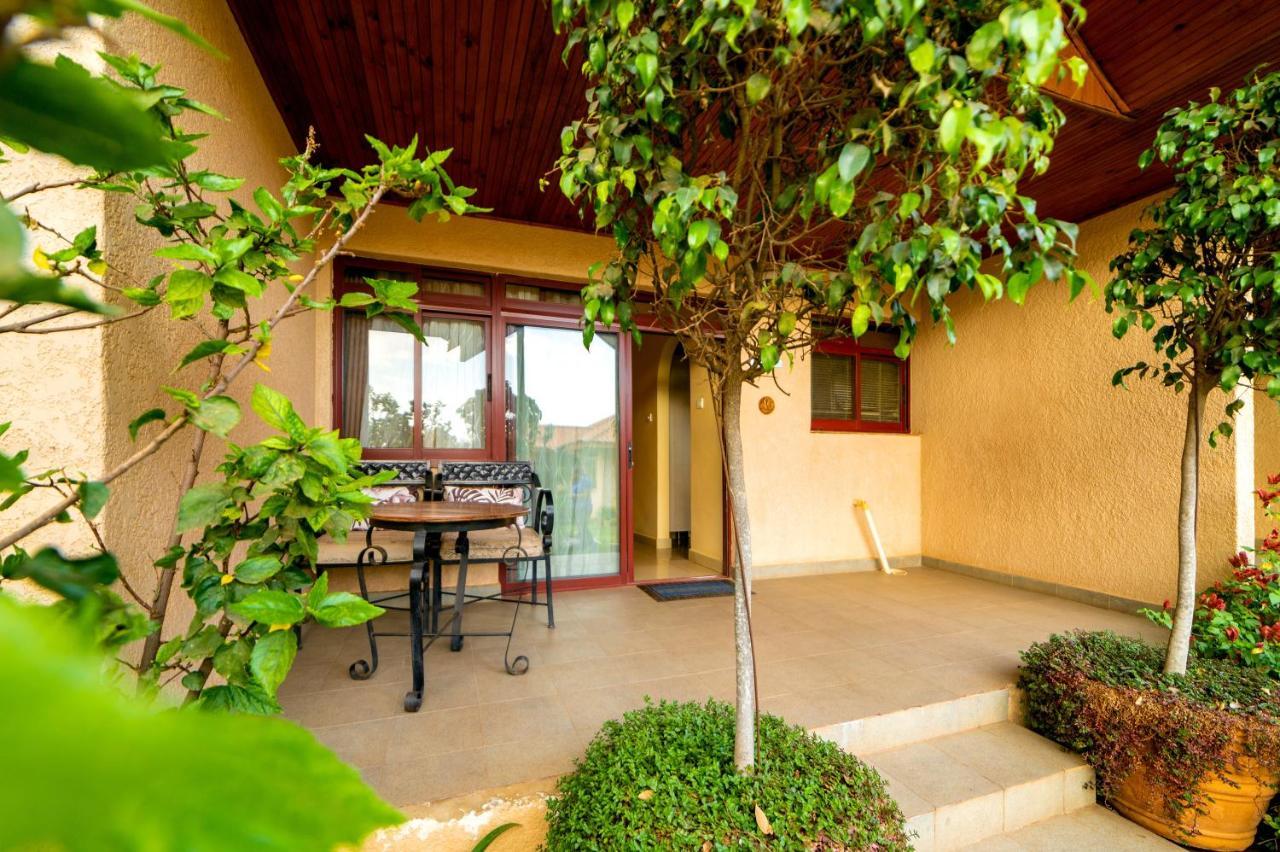 Shakespeare Court Serviced Apartments Lusaka Extérieur photo
